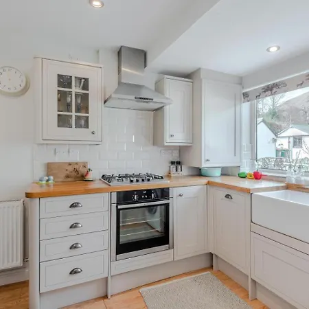 2 Bed In Oc-p31730 Braithwaite